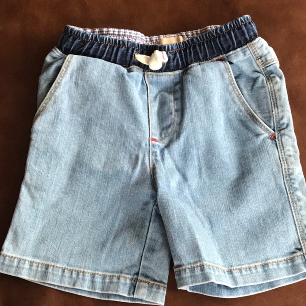 Mini Boden Denim Shorts - Picture 3 of 4
